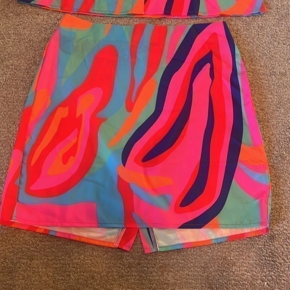2 piece outfit size S - Picture 5 of 8